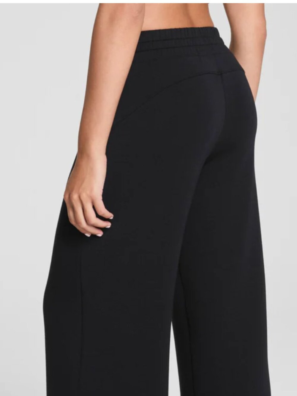 NWT SPANX AirEssentials Wide Leg Pant in Very Black - Large Petite $118 - Picture 2 of 5
